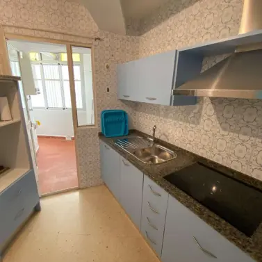 Sale of middle floor apartment in Malaga