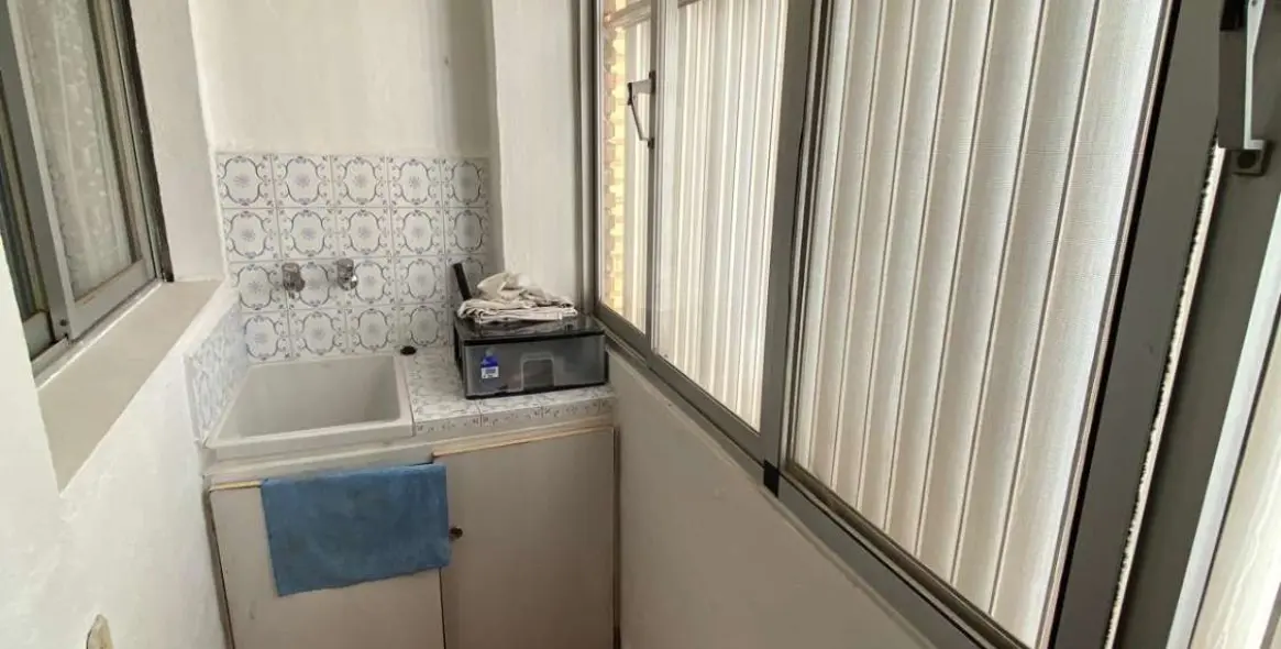 Продажа апартаментов на среднем этаже в Malaga 6