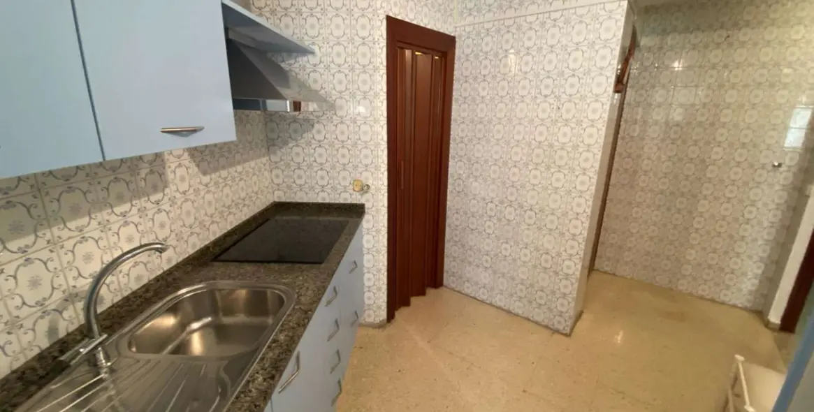 Продажа апартаментов на среднем этаже в Malaga 10