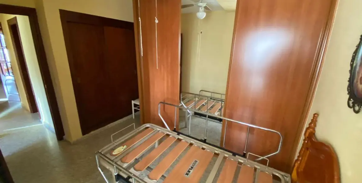 Продажа апартаментов на среднем этаже в Malaga 15