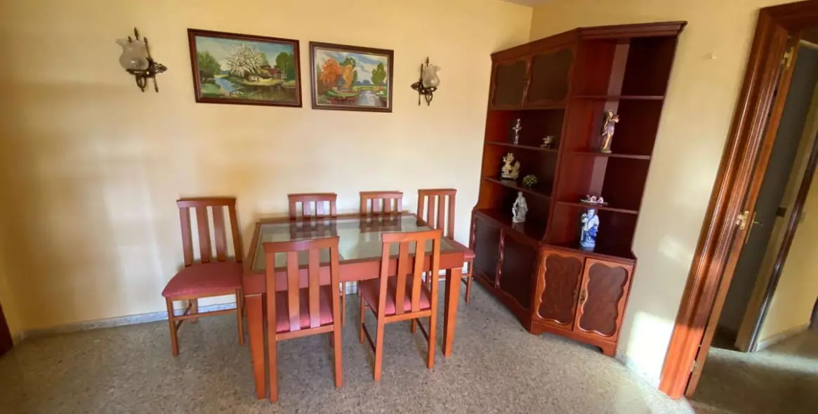 Продажа апартаментов на среднем этаже в Malaga 28