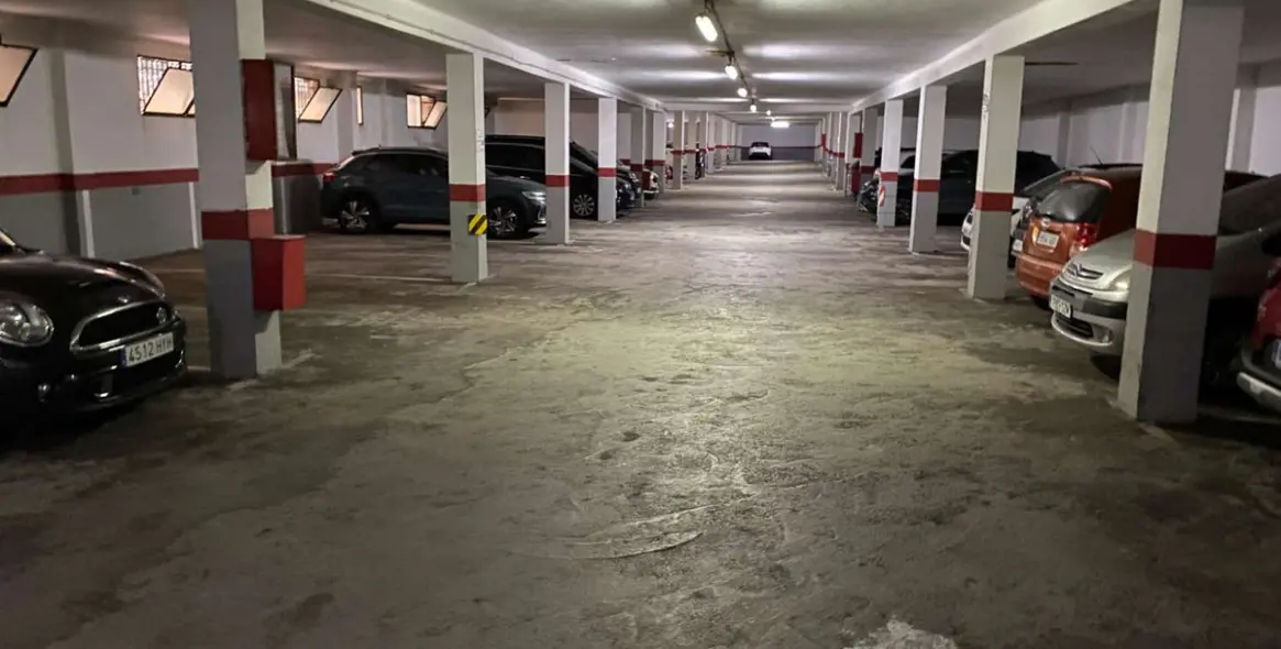 Продажа апартаментов на среднем этаже в Malaga 32