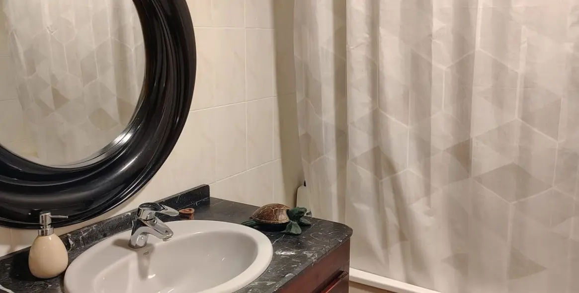 Sale of ground floor apartment in Estepona 9