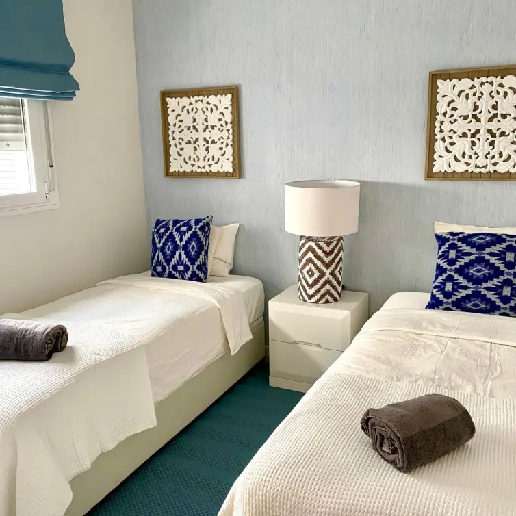 Sale of penthouse in Nueva Andalucía