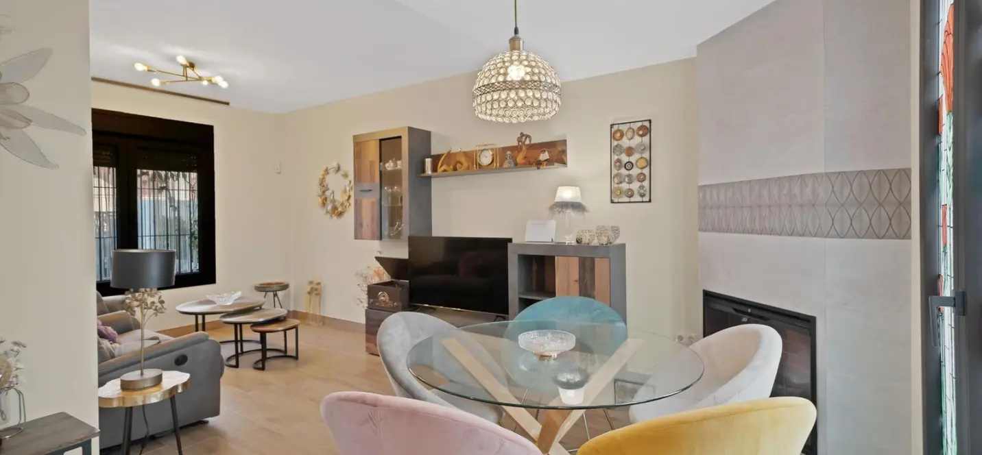 Продажа таунхауса в Fuengirola 2