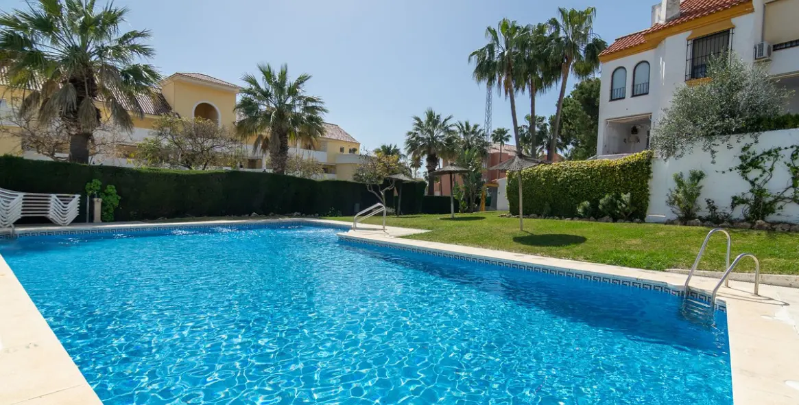 Продажа таунхауса в Estepona 34
