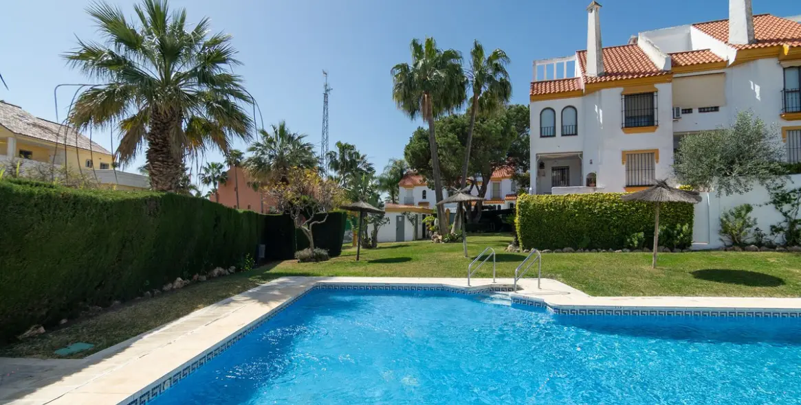 Продажа таунхауса в Estepona 35