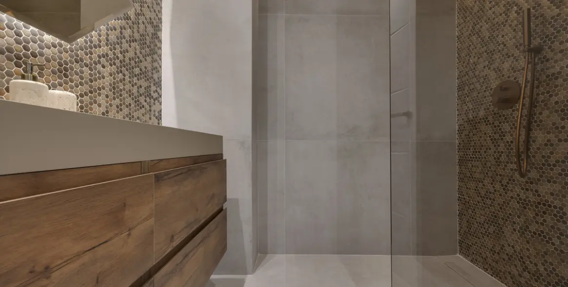 Venta de apartamento en planta media en Benahavís 3