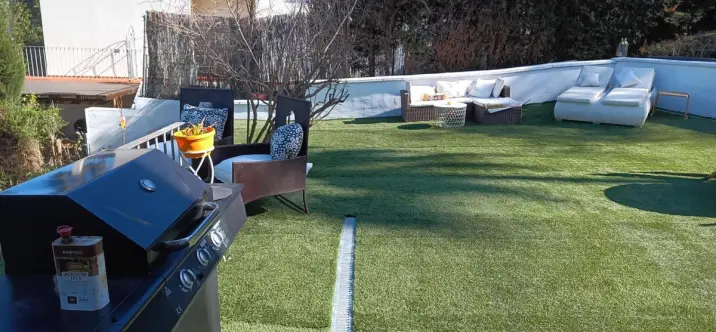 Venta de villa independiente en Cajiz 2