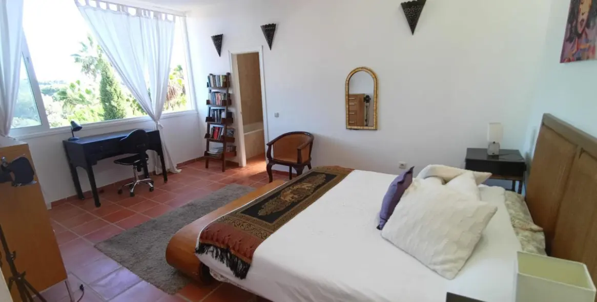 Venta de villa independiente en Cajiz 8