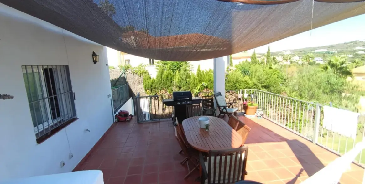 Venta de villa independiente en Cajiz 14