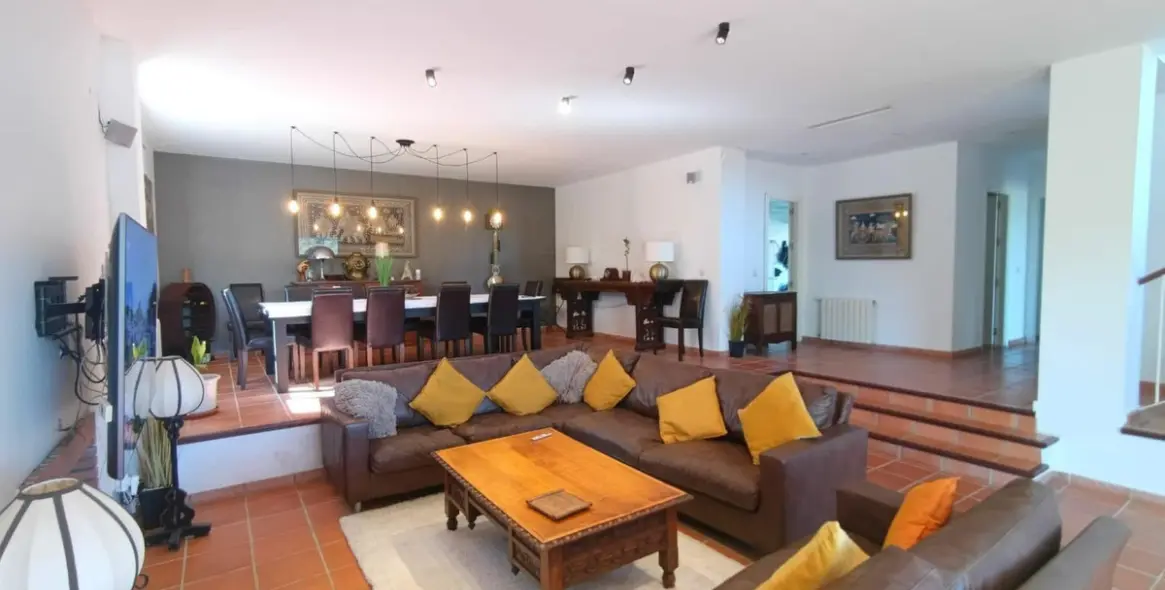 Venta de villa independiente en Cajiz 19