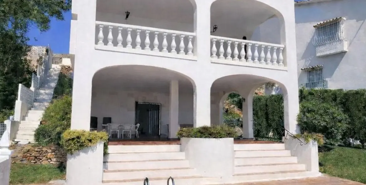 Venta de villa independiente en Mijas Costa 10