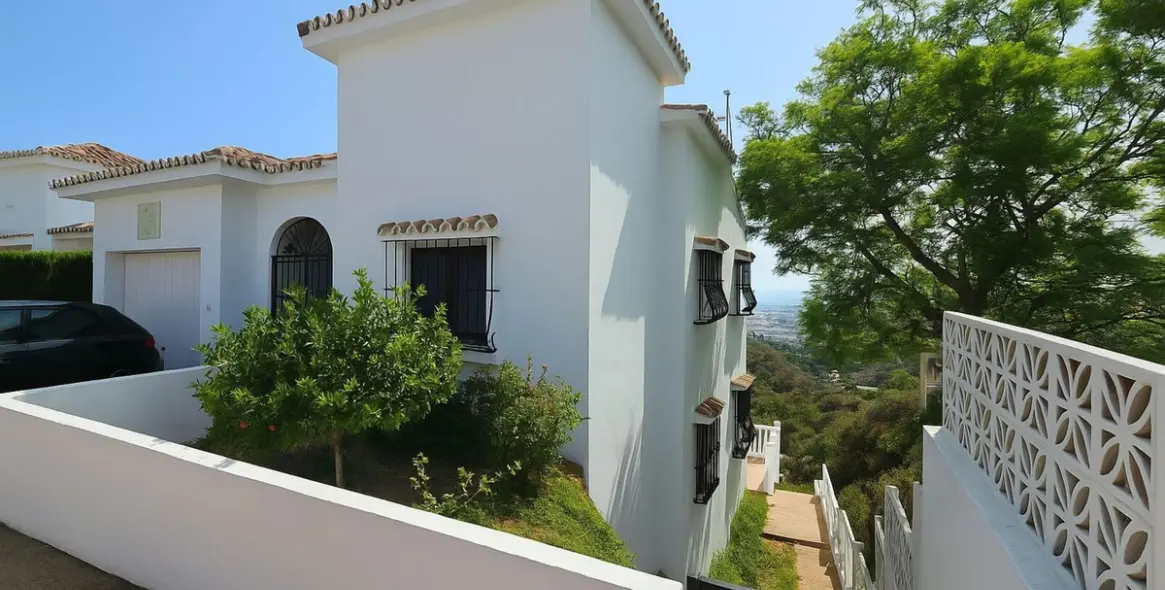 Venta de villa independiente en Mijas Costa 11