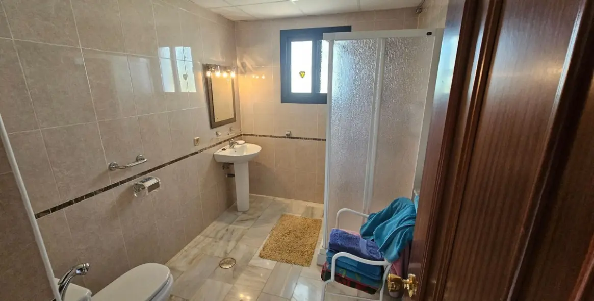 Sale of detached villa in Mijas Costa 25