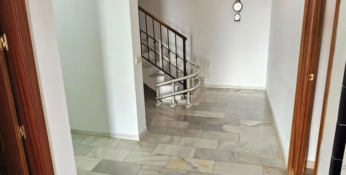 Sale of detached villa in Mijas Costa 27