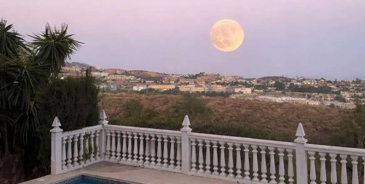 Sale of detached villa in Mijas Costa 58