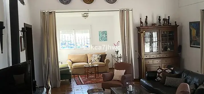 Venta de villa independiente en Estepona 4