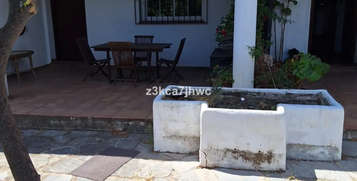 Venta de villa independiente en Estepona 20