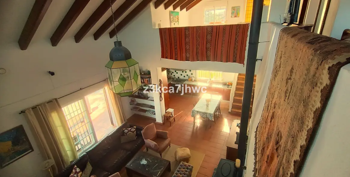 Sale of detached villa in Estepona 42