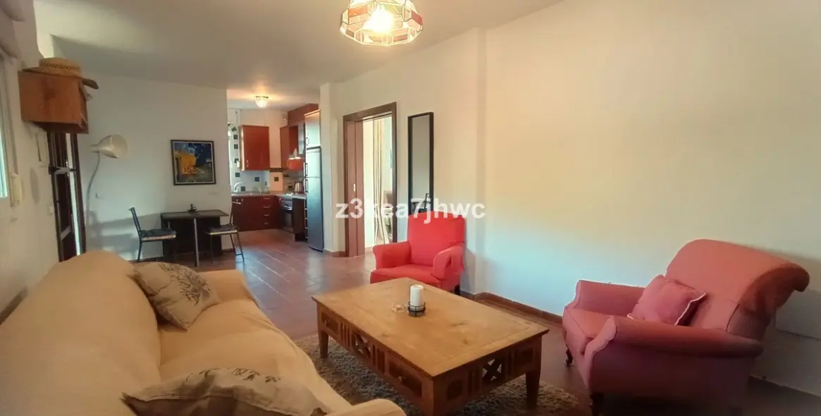 Sale of detached villa in Estepona 52