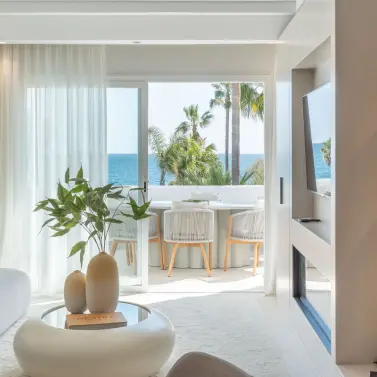 Venta de apartamento en planta media en Costalita