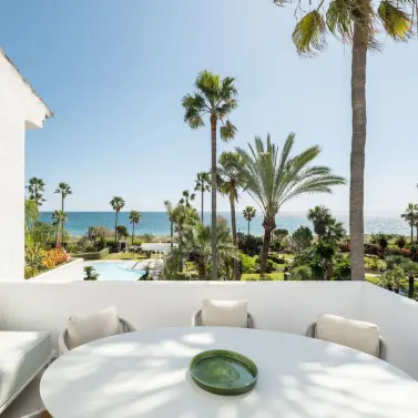 Venta de apartamento en planta media en Costalita