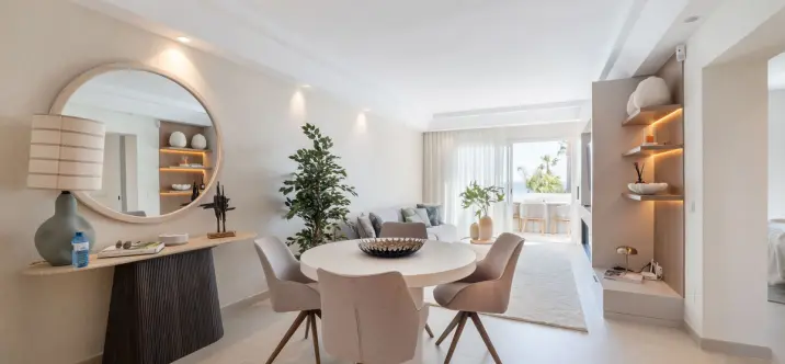 Venta de apartamento en planta media en Costalita 4
