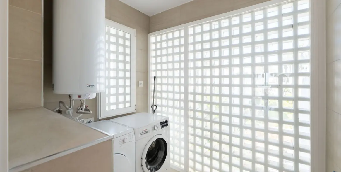 Venta de apartamento en planta media en Costalita 16