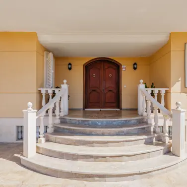 Venta de villa independiente en Puerto de la Torre