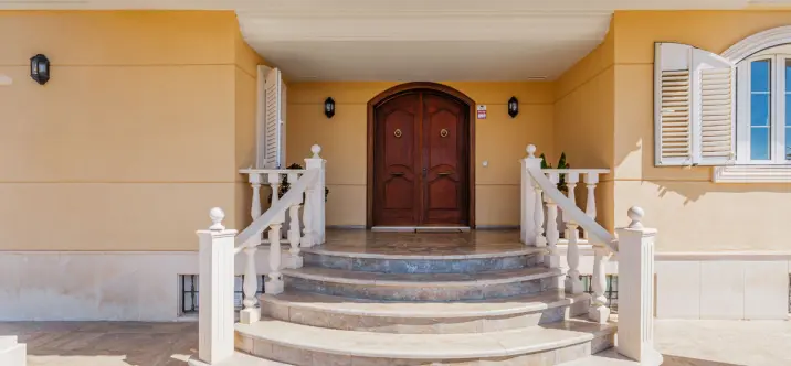 Venta de villa independiente en Puerto de la Torre 1