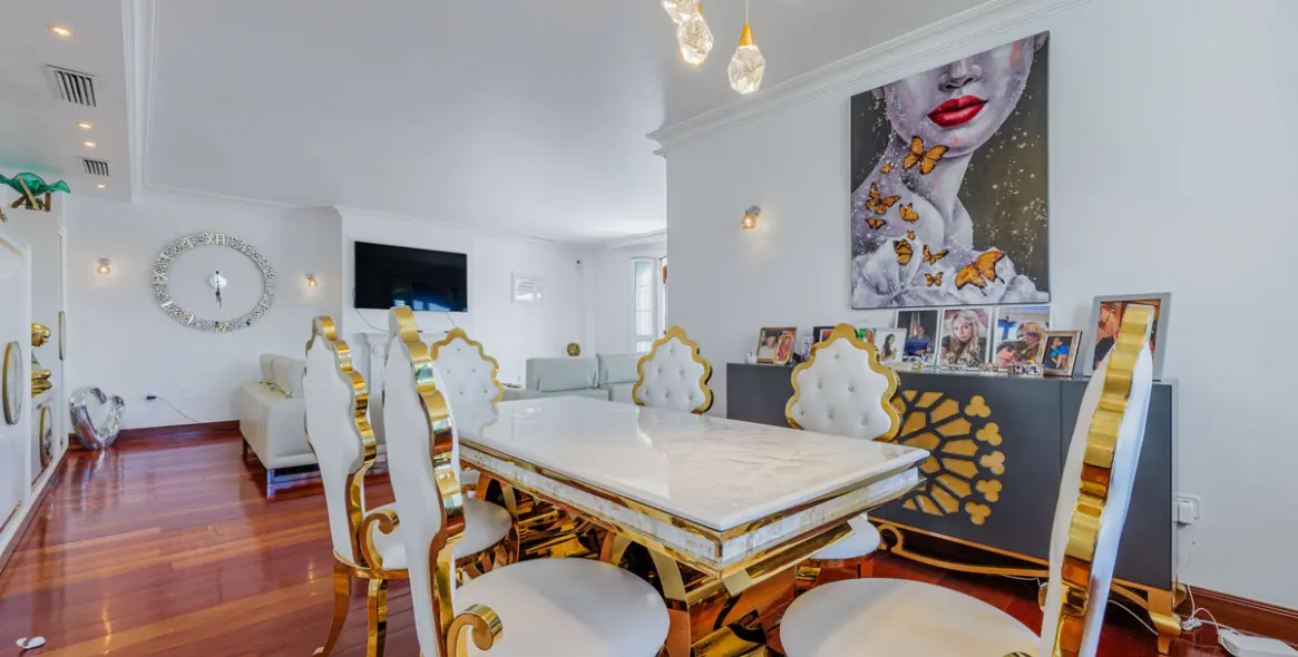 Venta de villa independiente en Puerto de la Torre 8