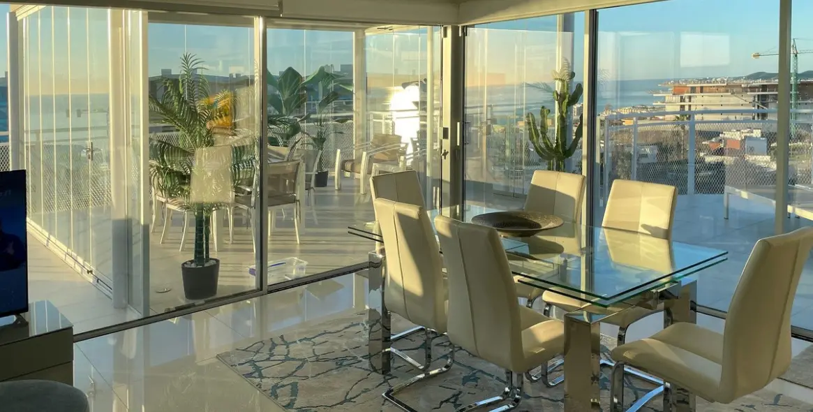 Venta de ático en Higueron 4