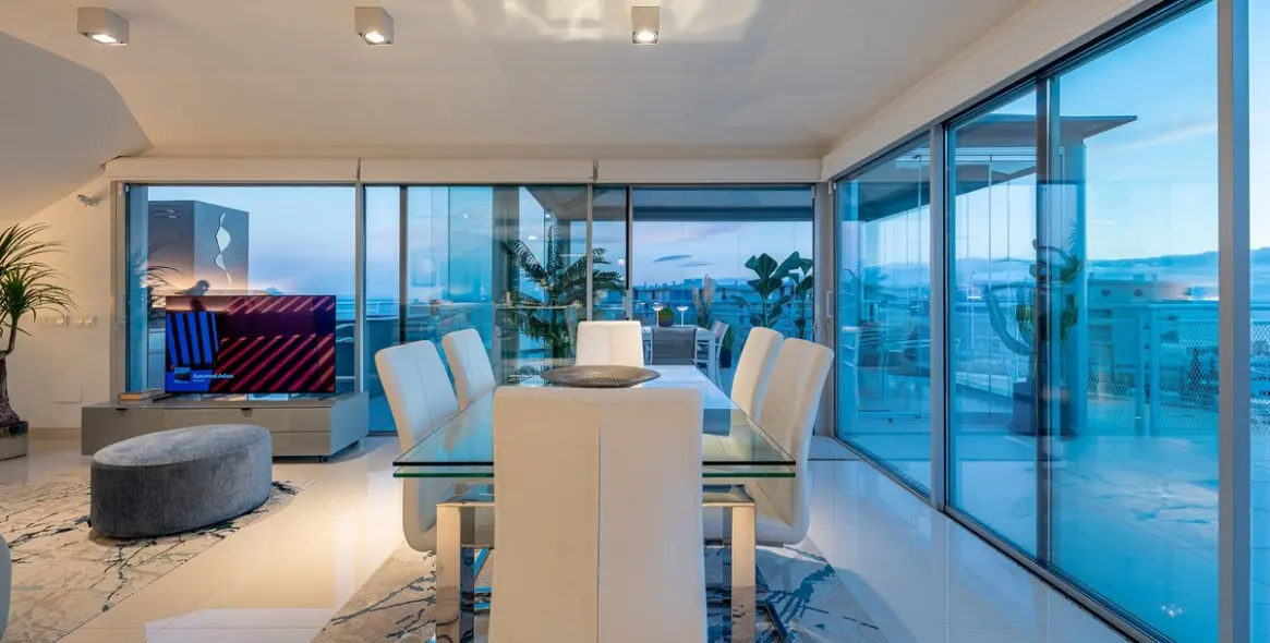 Venta de ático en Higueron 8