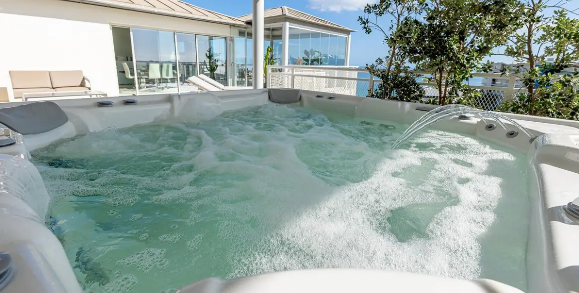 Venta de ático en Higueron 12