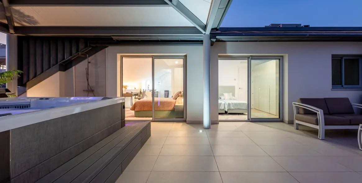 Venta de ático en Higueron 14