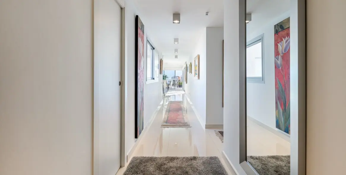 Venta de ático en Higueron 16