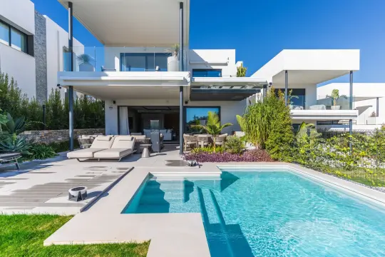 Image 42 thumb