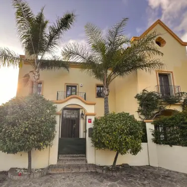 Venta de villa independiente en San Pedro de Alcántara