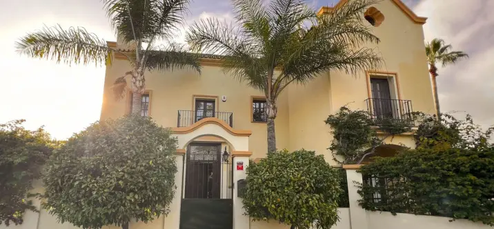 Venta de villa independiente en San Pedro de Alcántara 2