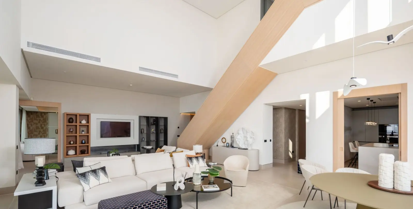 Sale of penthouse in Málaga Centro 2