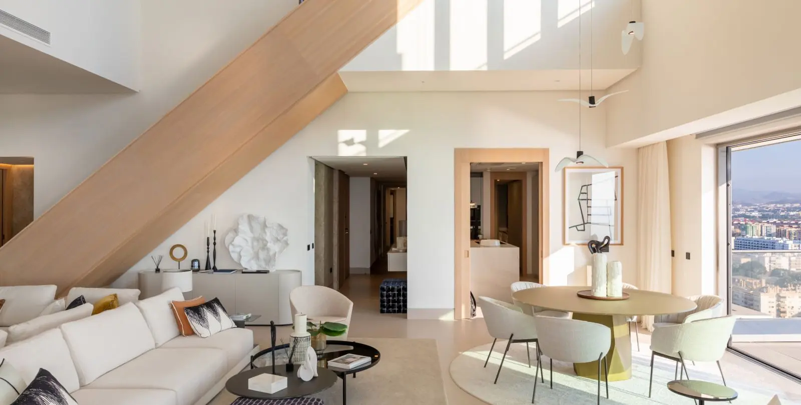 Sale of penthouse in Málaga Centro 15