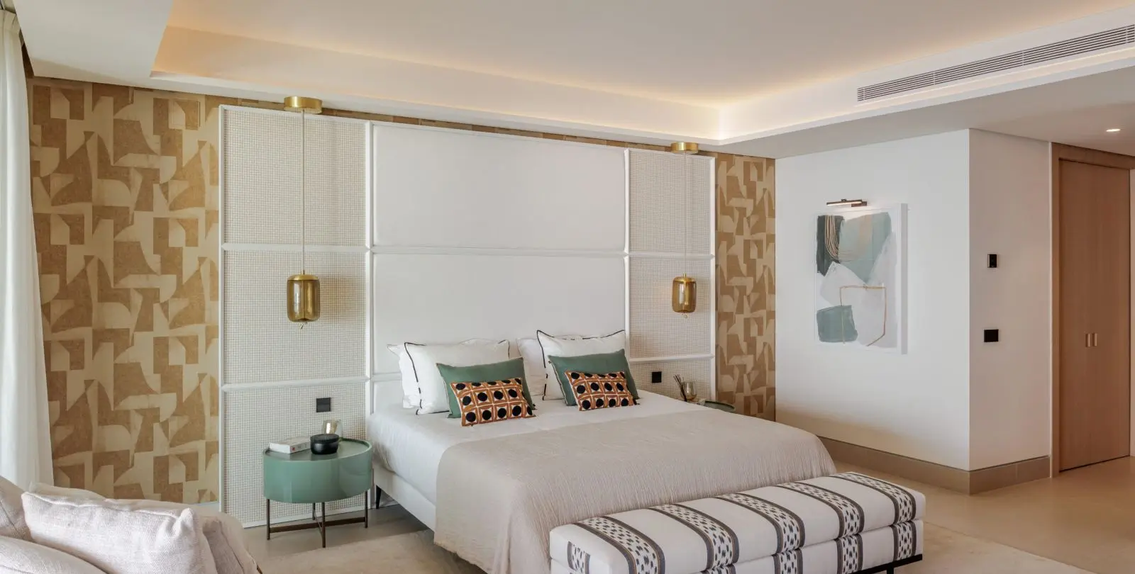 Sale of penthouse in Málaga Centro 17
