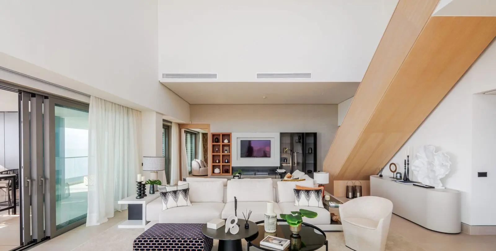 Sale of penthouse in Málaga Centro 19