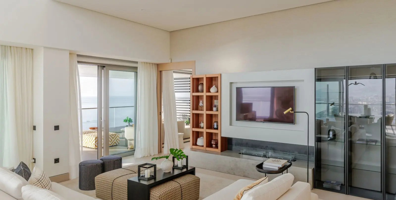 Sale of penthouse in Málaga Centro 26