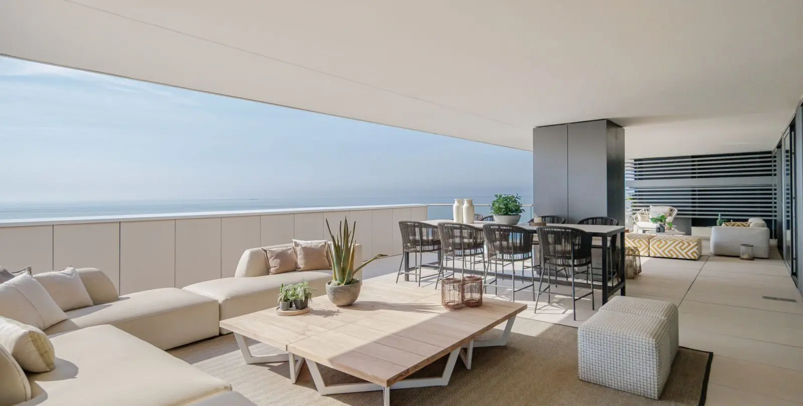 Sale of penthouse in Málaga Centro 37