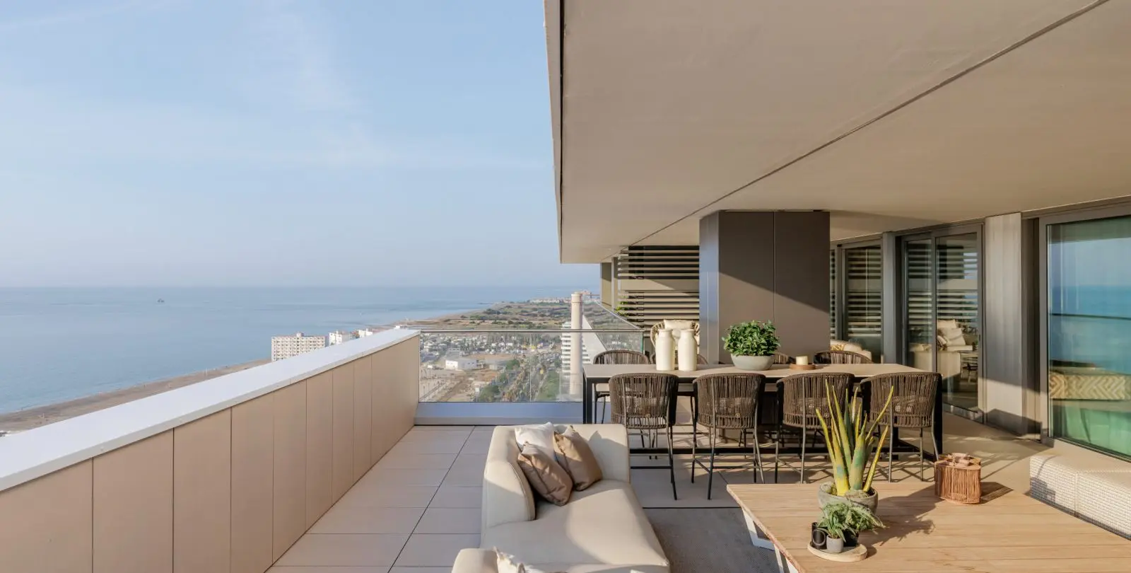 Sale of penthouse in Málaga Centro 41