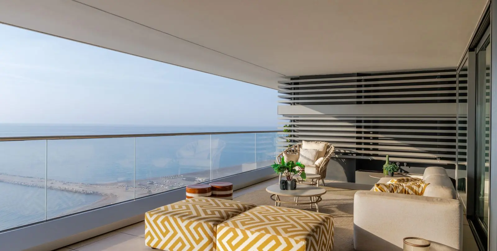 Sale of penthouse in Málaga Centro 42