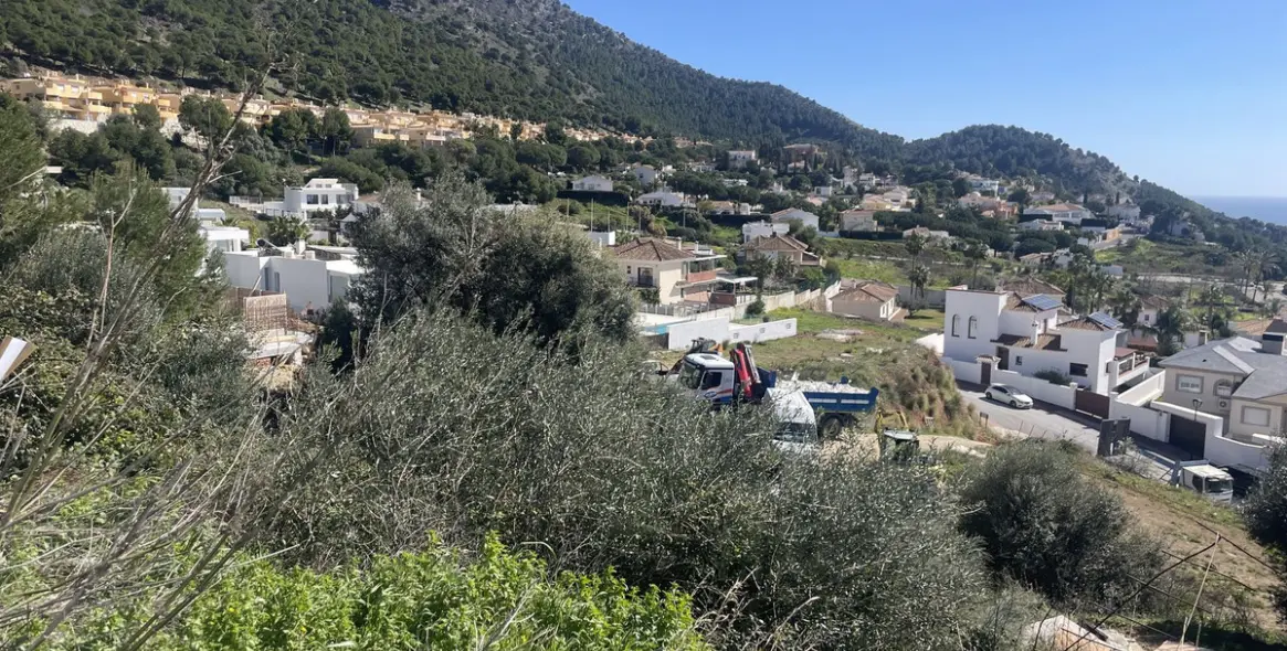 Sale of residential plot in Mijas 2