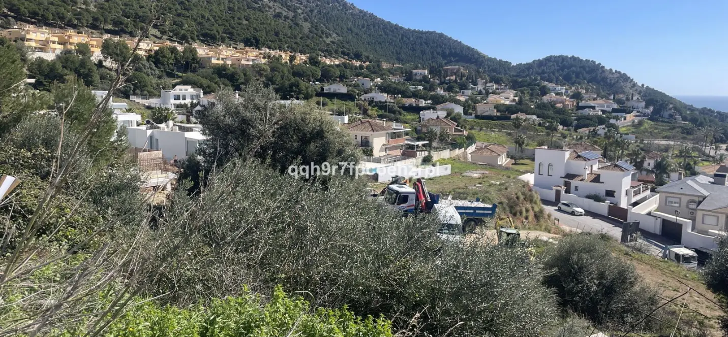 Venta de parcela residencial en Mijas 1